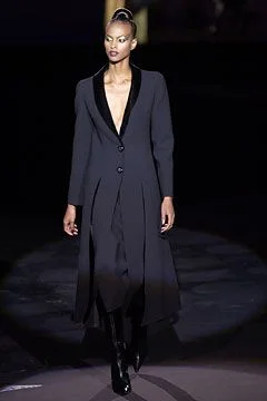 Look 16